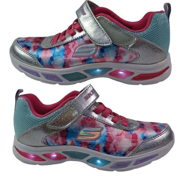 Skechers Other - Skechers Girls Fashion Sneaker Lights Size 1 ‎ (20cm) Pink Silver Lace up New